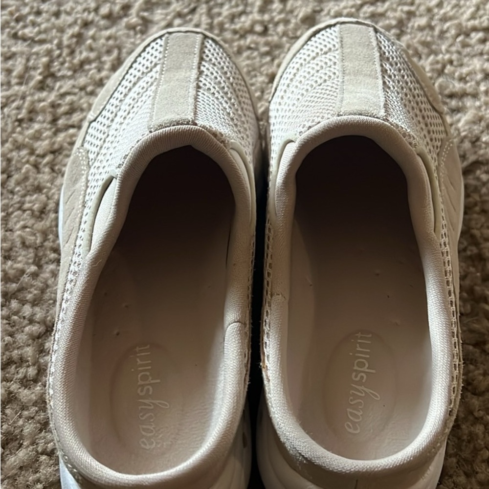 Skechers Women's Cream Slip-On Shoes - Picture 2 of 4